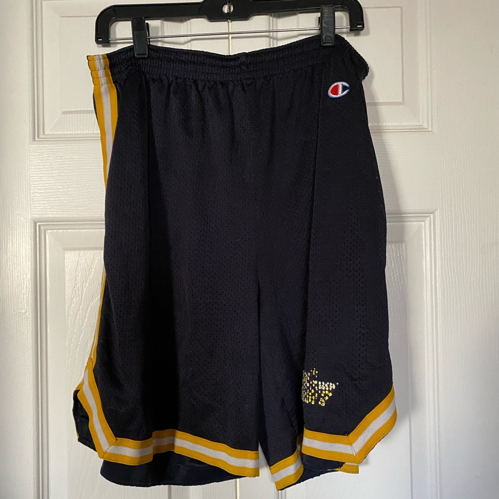 Champion Men’s XL Gym Shorts Navy Blue with Yellow